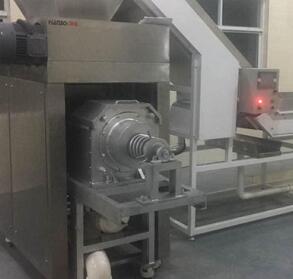 太倉雙鳳環(huán)衛(wèi)站20T粉碎擠干機(jī)