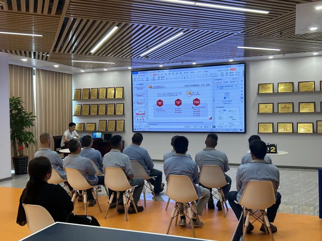 1688693148974117.jpg 1688693148974117.jpg